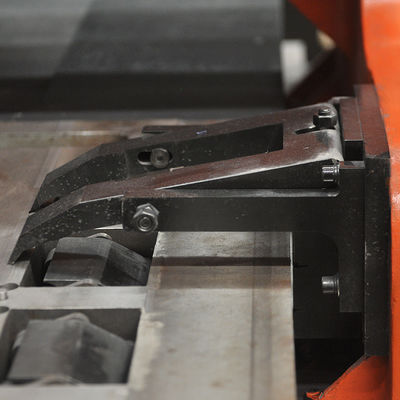 Scanalatrice automatica orizzontale del lato V della scanalatrice quattro di V per la parete divisoria delle scatole